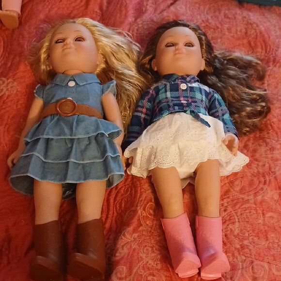 Fashionable Doll Set with Denim and Plaid Outfits - Picture 1 of 7